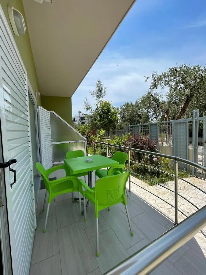 بيت للعطل كساميل Villa Baron ألبانيا